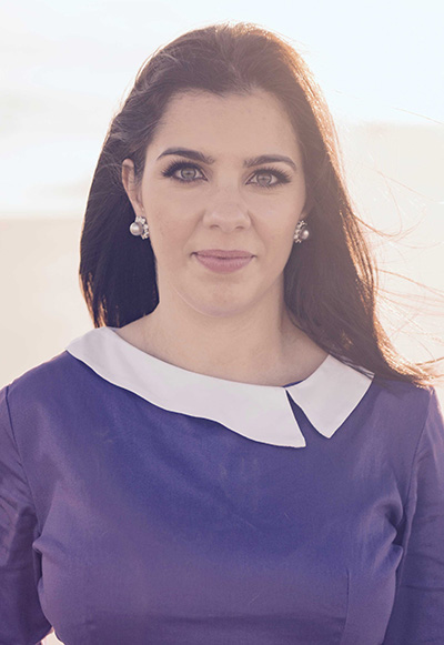 Daniela Tîrnovan Headshot